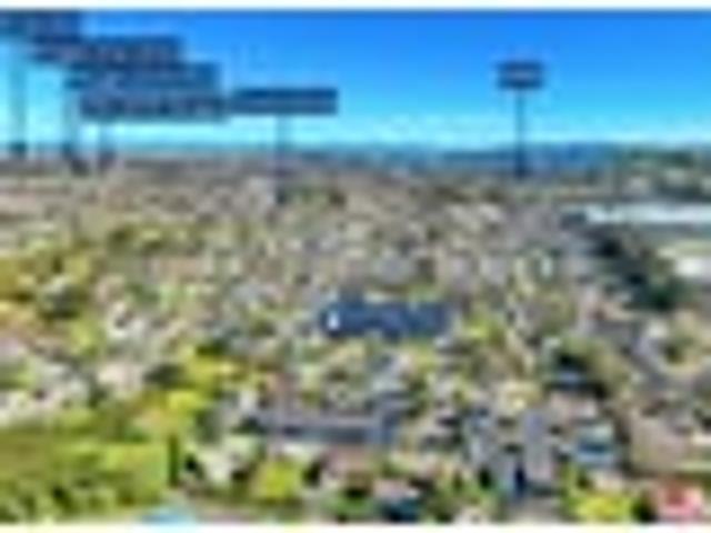 Townhouse for sale in Owhata, Oroua County