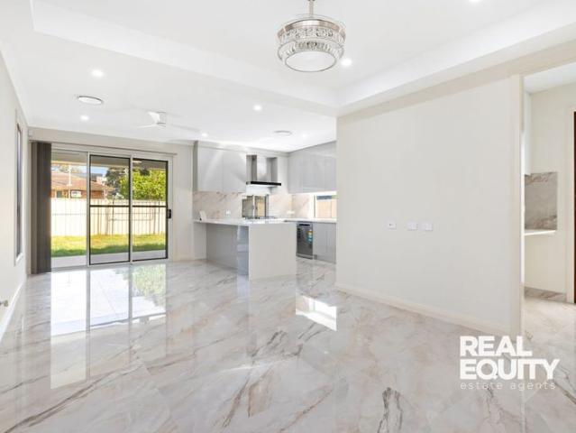 House for rent in Holsworthy, Sydney