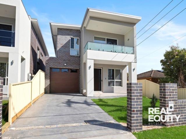 House for rent in Holsworthy, Sydney