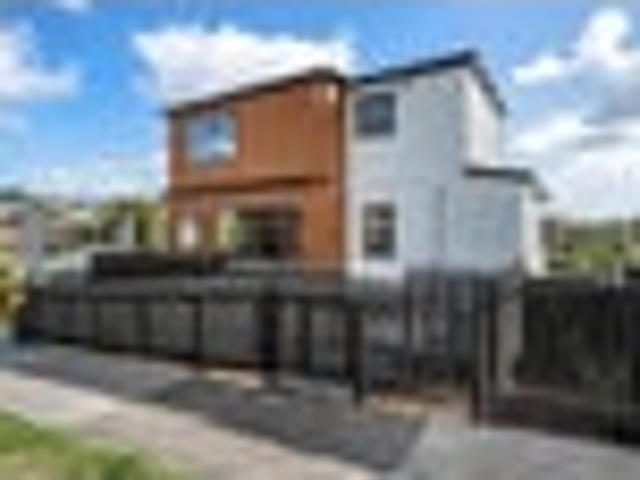 House for sale in New Windsor, Oroua County