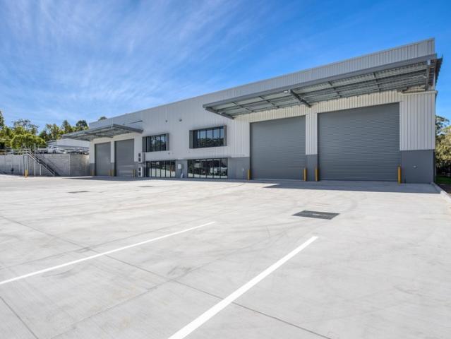 Warehouse for rent in Toombul, Queensland