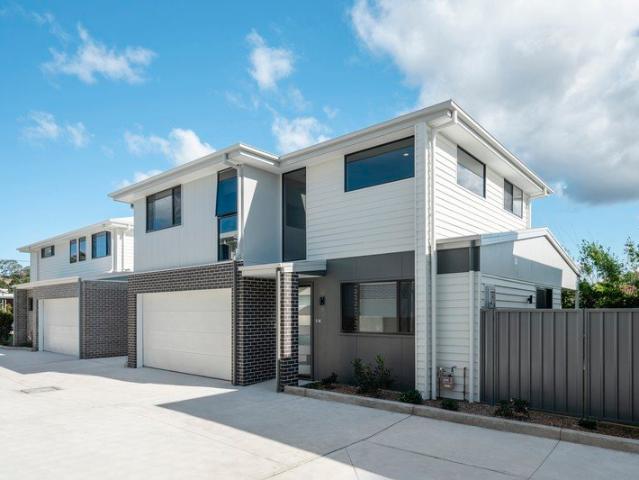 Townhouse for sale in Ambergate, New South Wales