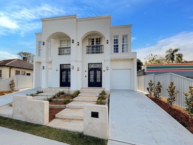 Duplex for rent in Sydney, New South Wales