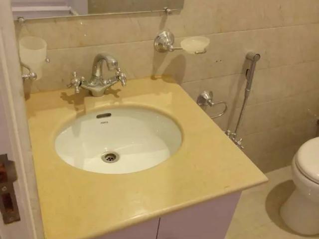 House for rent in ڈی-12 مركز, اسلام آباد