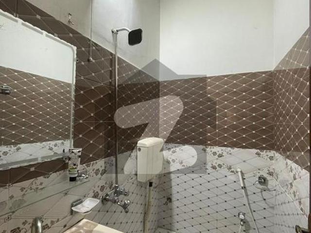 House for rent in آئ-11, اسلام آباد