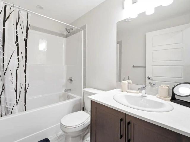 Apartment for rent in Livingston, Calgary