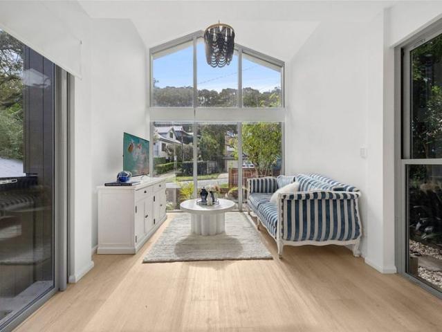 Townhouse for rent in Sydney, New South Wales