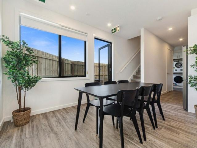 Granny Flat for rent in Rosebud, Melbourne