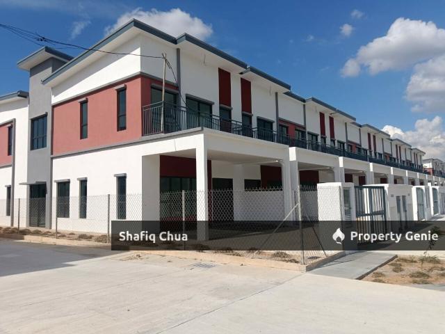 Terraced House for sale in Alam Impian, Selangor