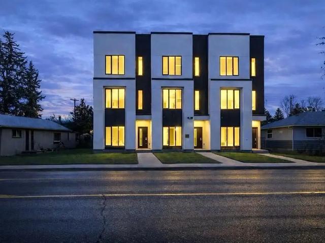 House for rent in Bowness, Calgary