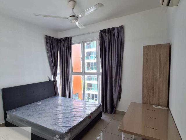 Room for rent in PJU 1A, Petaling Jaya