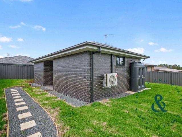 Apartment for rent in Raymond Terrace, Newcastle-Maitland