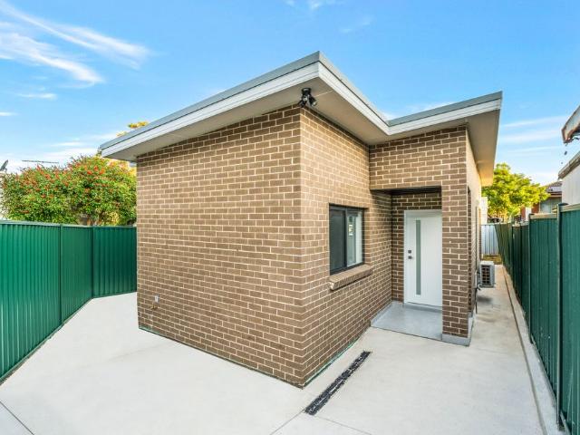 Apartment for rent in Fairfield West, New South Wales