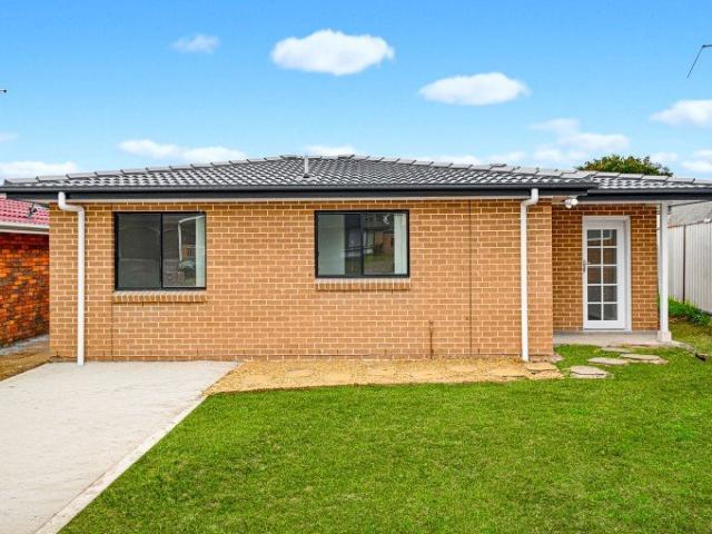 House for rent in St Clair, Sydney