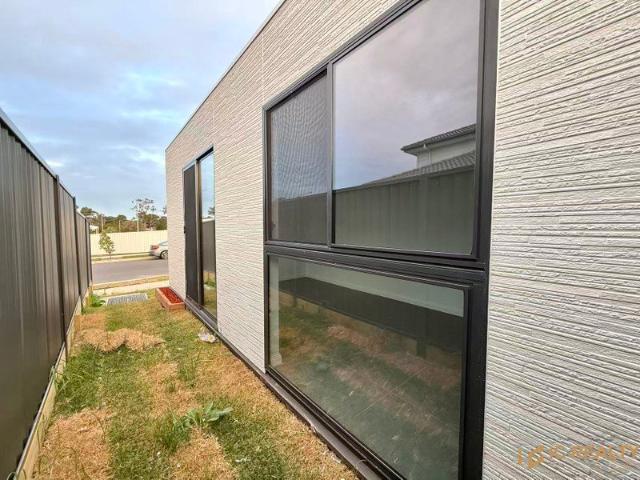 Granny Flat for rent in Sydney, New South Wales