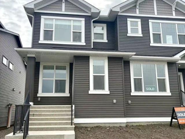 House for rent in Glacier Ridge, Calgary