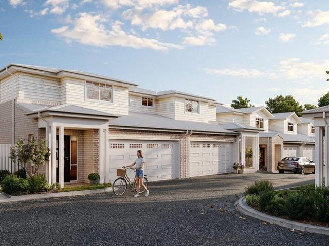 Townhouse for sale in Stream Hill, Wollongong City Council