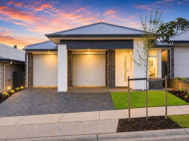 Cottage for sale in Mount Barker, South Australia