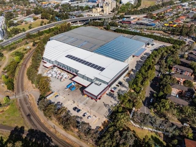 Warehouse for rent in Chullora, New South Wales