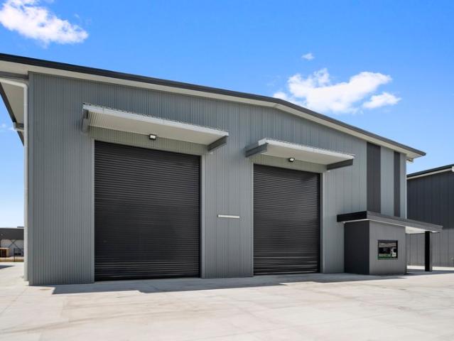 Warehouse for rent in Mount St John, Townsville