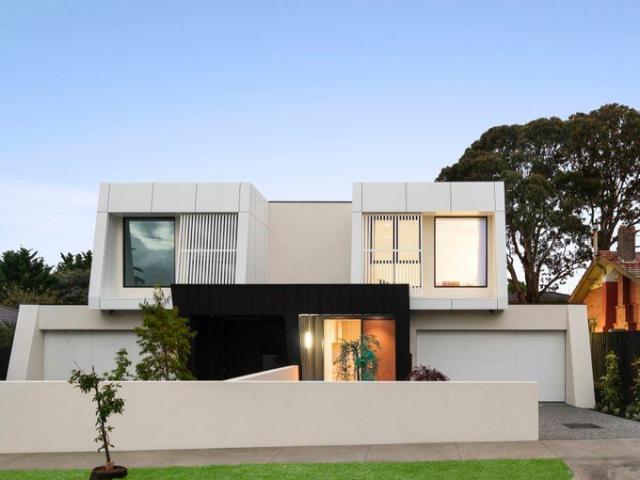 Townhouse for sale in Brighton East, Melbourne