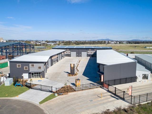 Warehouse for rent in Piallamore, New South Wales