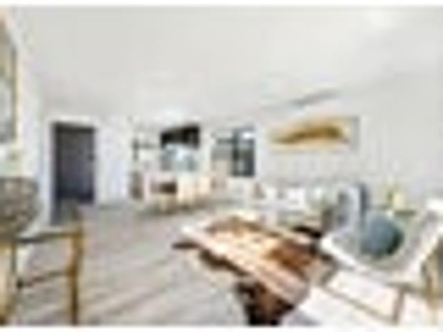 House for sale in Oratia, Oroua County