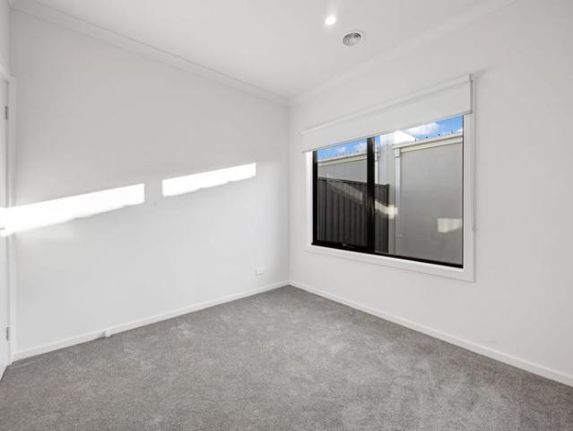 Townhouse for rent in Camerons Creek, Victoria