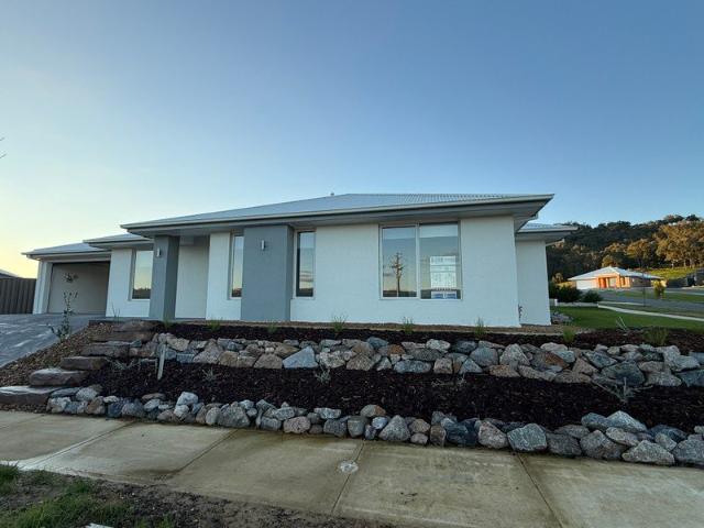 House for rent in Leneva, Victoria