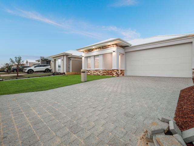 House for sale in Mandogalup, Western Australia