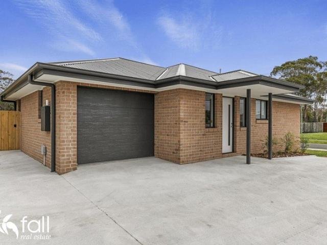House for rent in Lauderdale, Hobart