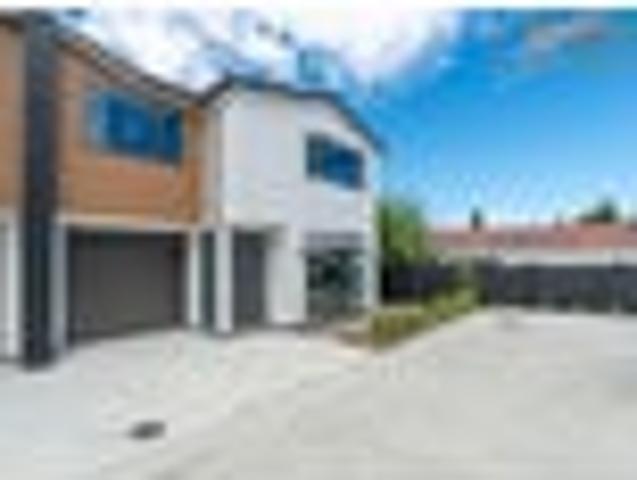 House for sale in Owhata