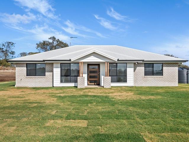 House for sale in Aubigny, Oakey