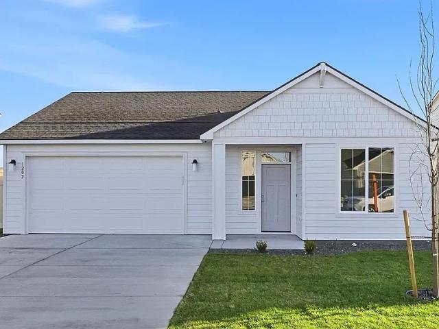 House for sale in Benton City, Washington