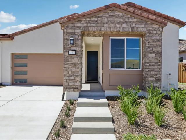 Duplex for sale in Brentwood, California