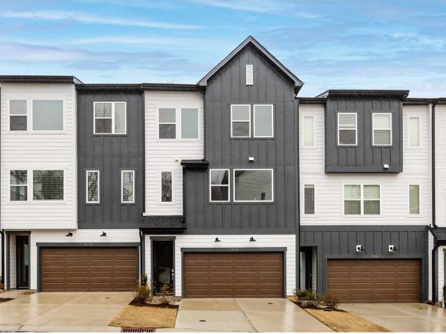 House for sale in Mecklenburg, North Carolina