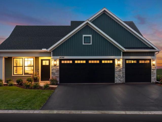House for sale in Cottage Grove, Minnesota