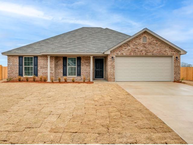 House for sale in Elmore, Alabama