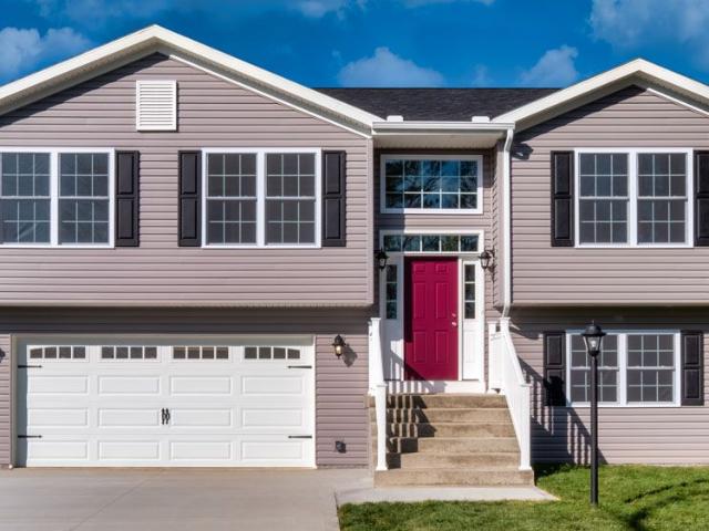 House for sale in Fairmont, West Virginia