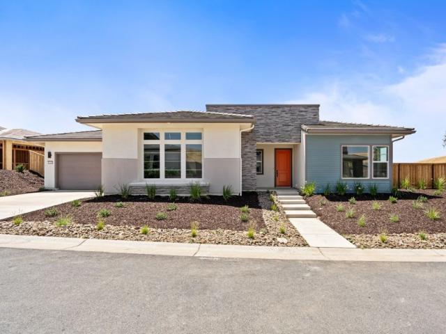 House for sale in Friant
