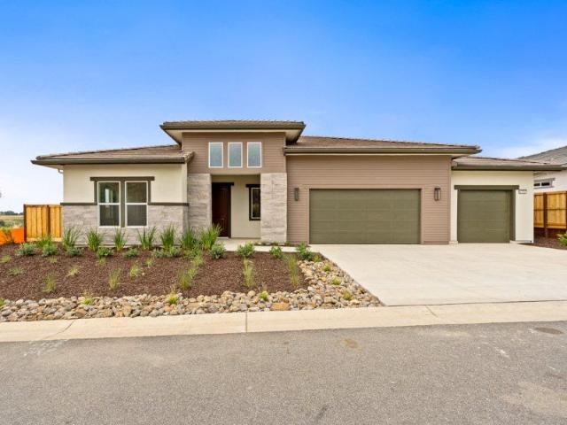 House for sale in Friant, California