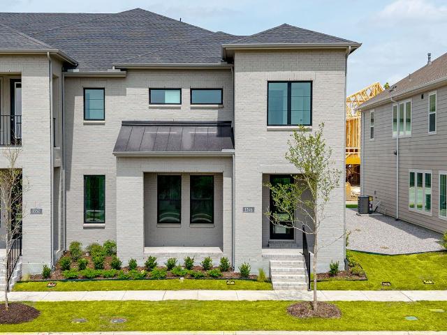 Townhouse for sale in Frisco, Texas