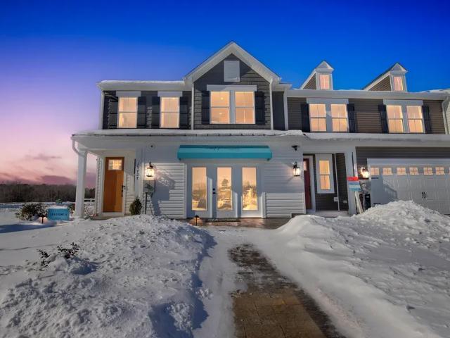Duplex for sale in Georgetown Duplex for sale in Georgetown