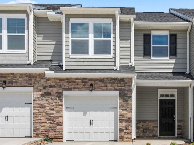 Townhouse for sale in Guilford, North Carolina