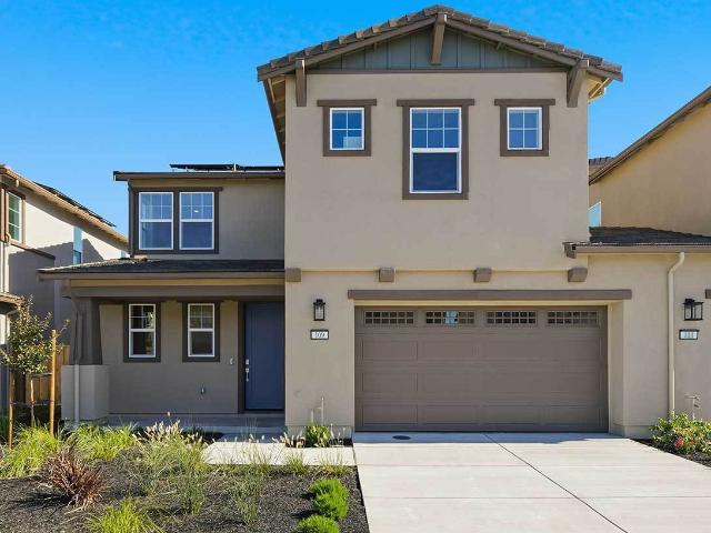 Duplex for sale in Hollister, California
