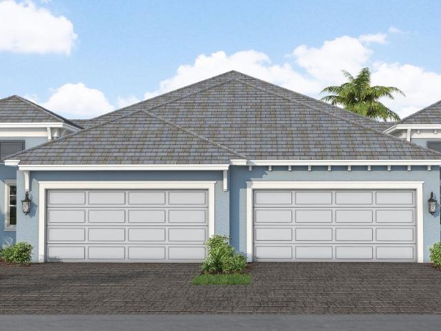 Duplex for sale in Lakewood Ranch, Florida