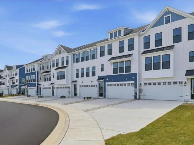Duplex for sale in Delaware