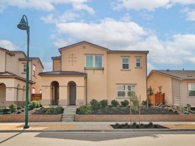 House for sale in Marina