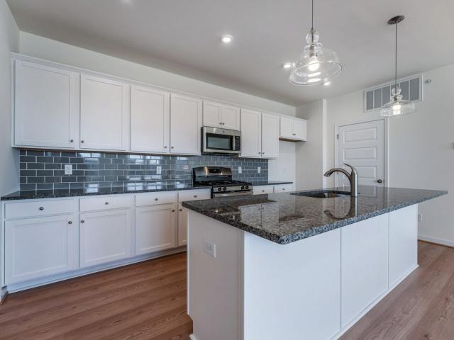 Condo for sale in Virginia