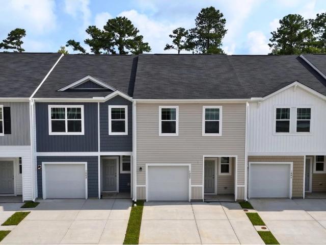 House for sale in Moncks Corner, South Carolina